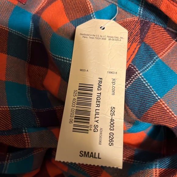 Arizona Flannel Womens button front shirt NWT - Picture 9 of 9